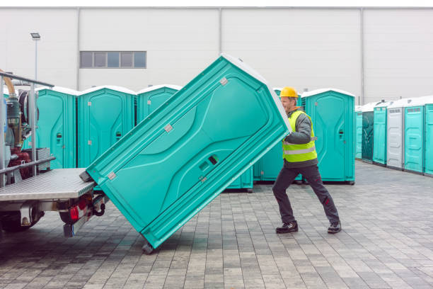 Affordable portable toilet rental in Pine Lawn, MO