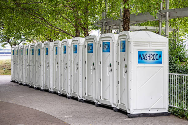 Best Local porta potty services  in Pine Lawn, MO